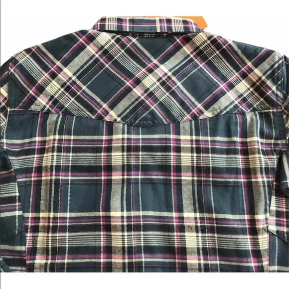 Simms Women's Primaloft Blend Flannel Small NWT - Picture 5 of 5